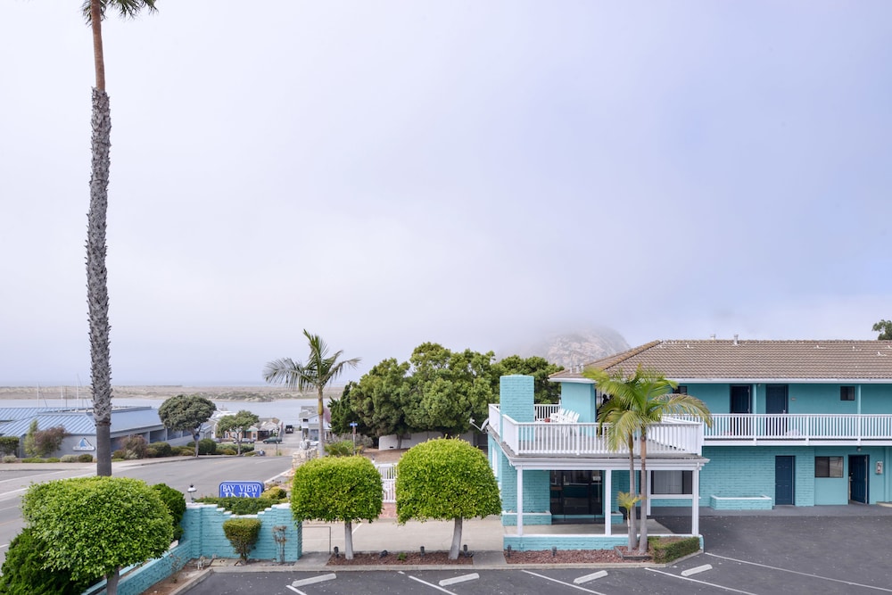 Bay View Inn 3/53