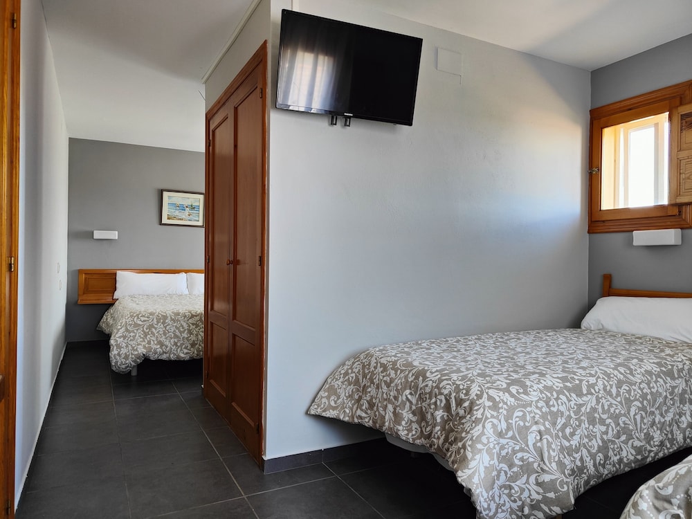 Hotel Puerta de Javalambre 20/30