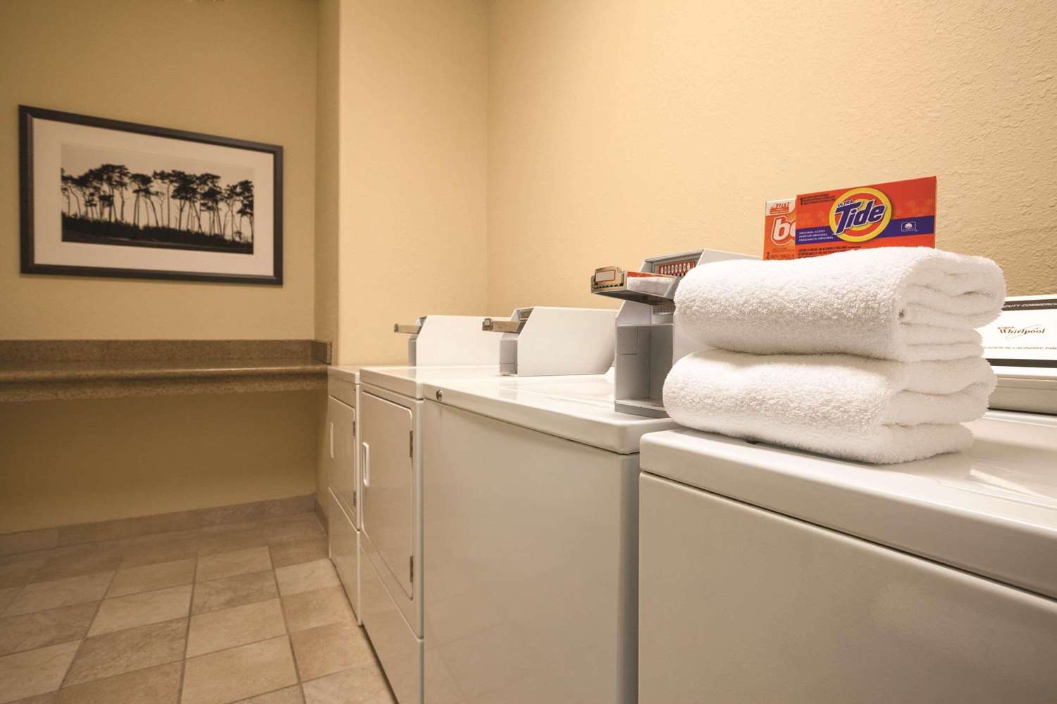 Country Inn and Suites By Radisson Beckley WV 12/65