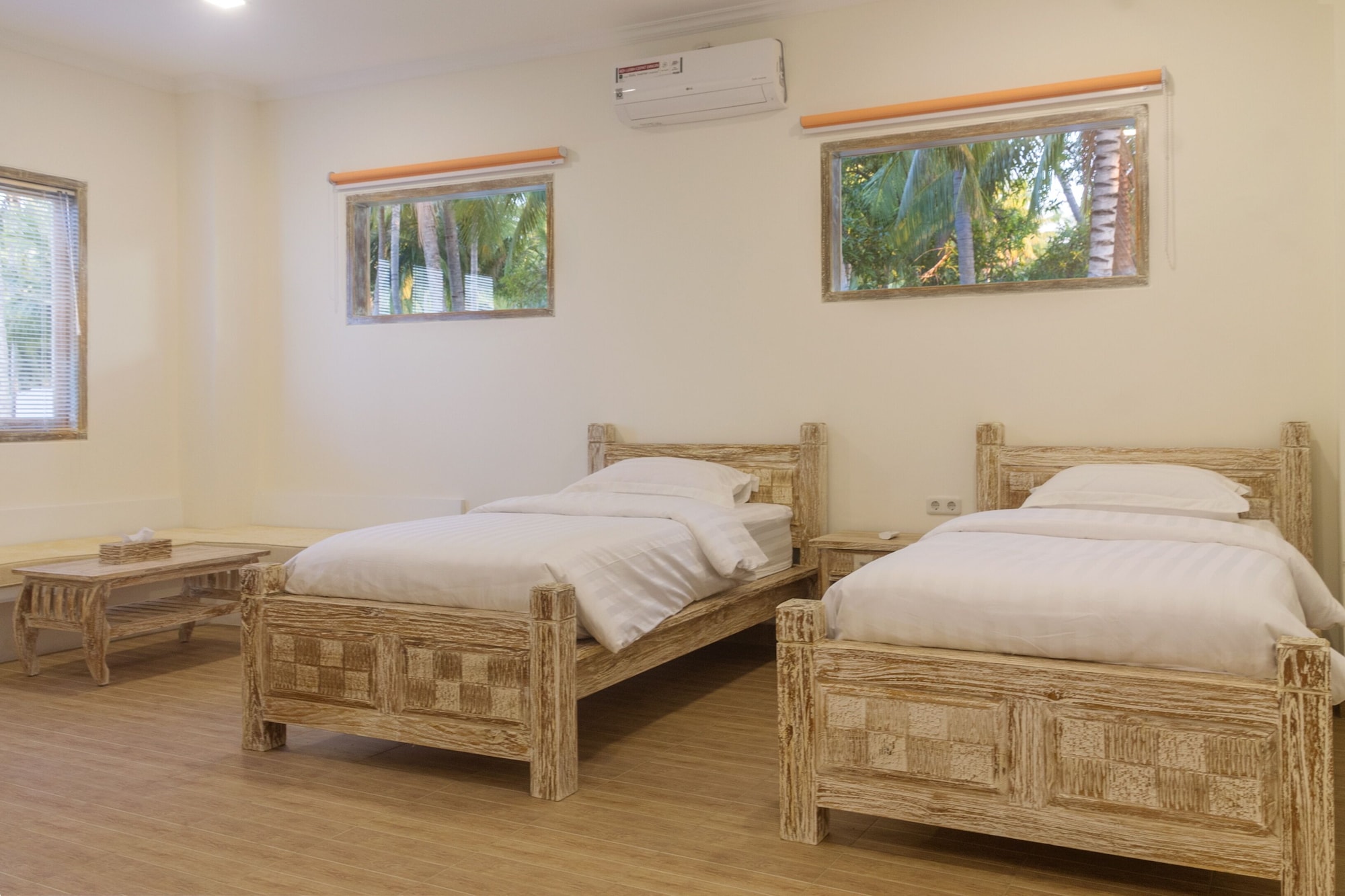 Comfort, King Bed, Bondalem Beach Club 2/3