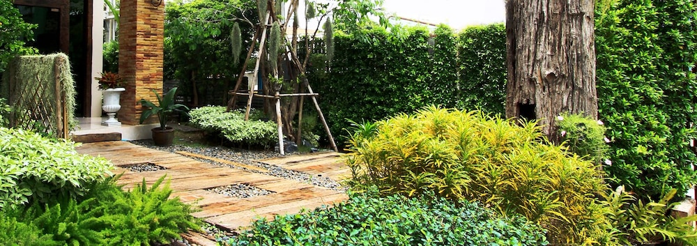 The Loft Resort Bangkok 38/44