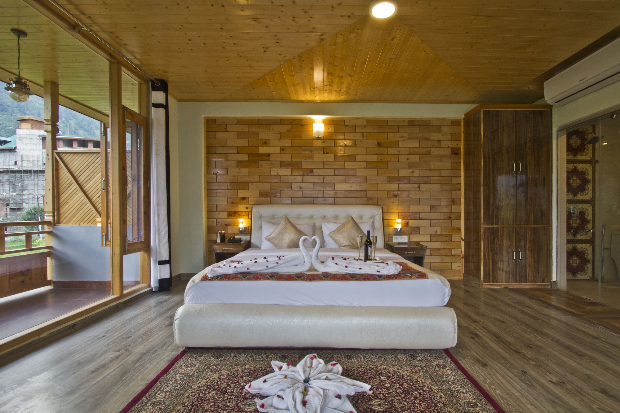 Maharaja, Suite, King Bed