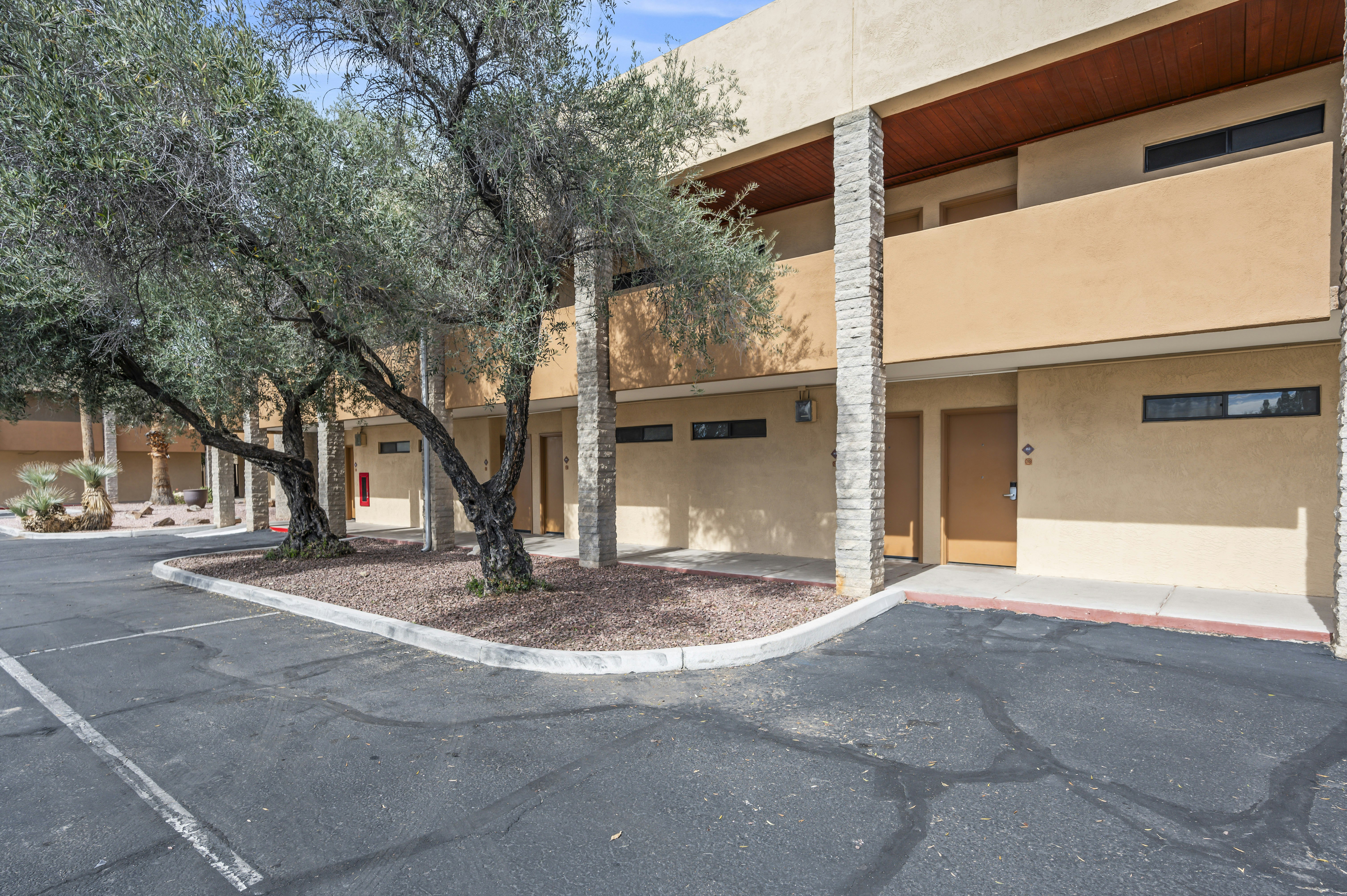 DoubleTree by Hilton Hotel Tucson - Reid Park 55/56