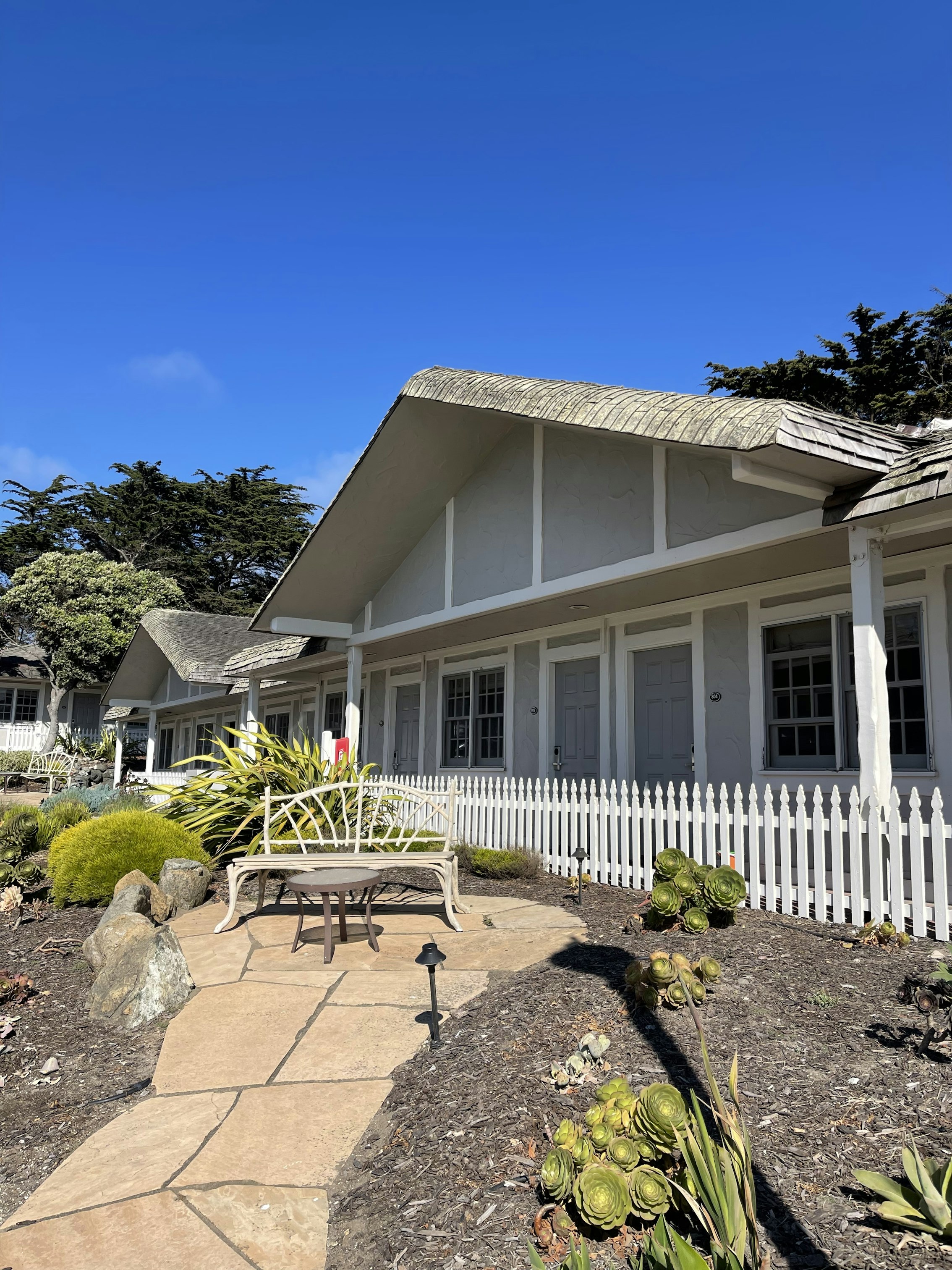 FogCatcher Inn 45/47