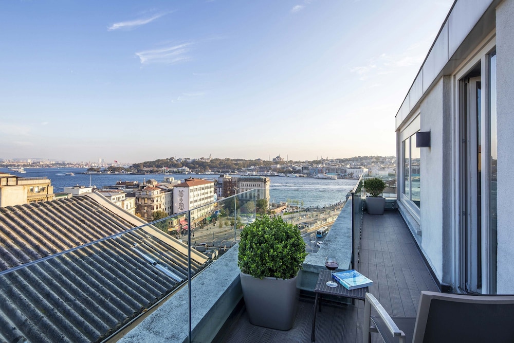 The Bank Hotel Istanbul, a Member of Design Hotels 34/65