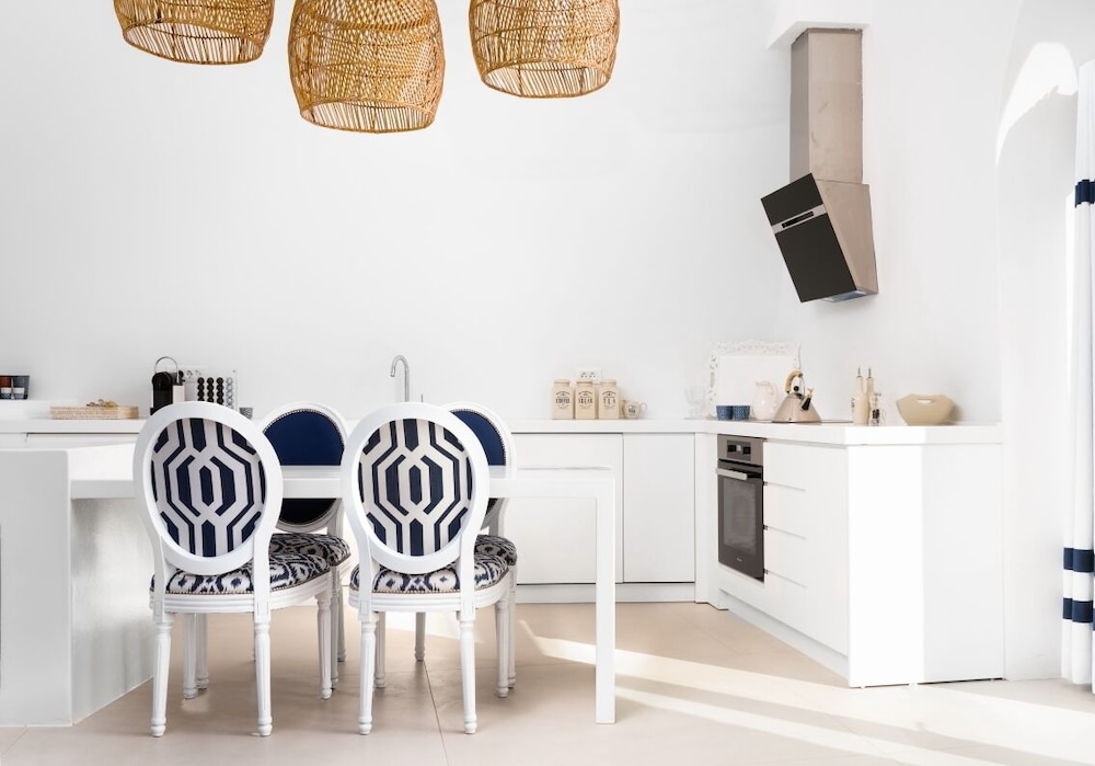 Kamini Santorini Luxury Villas 31/50