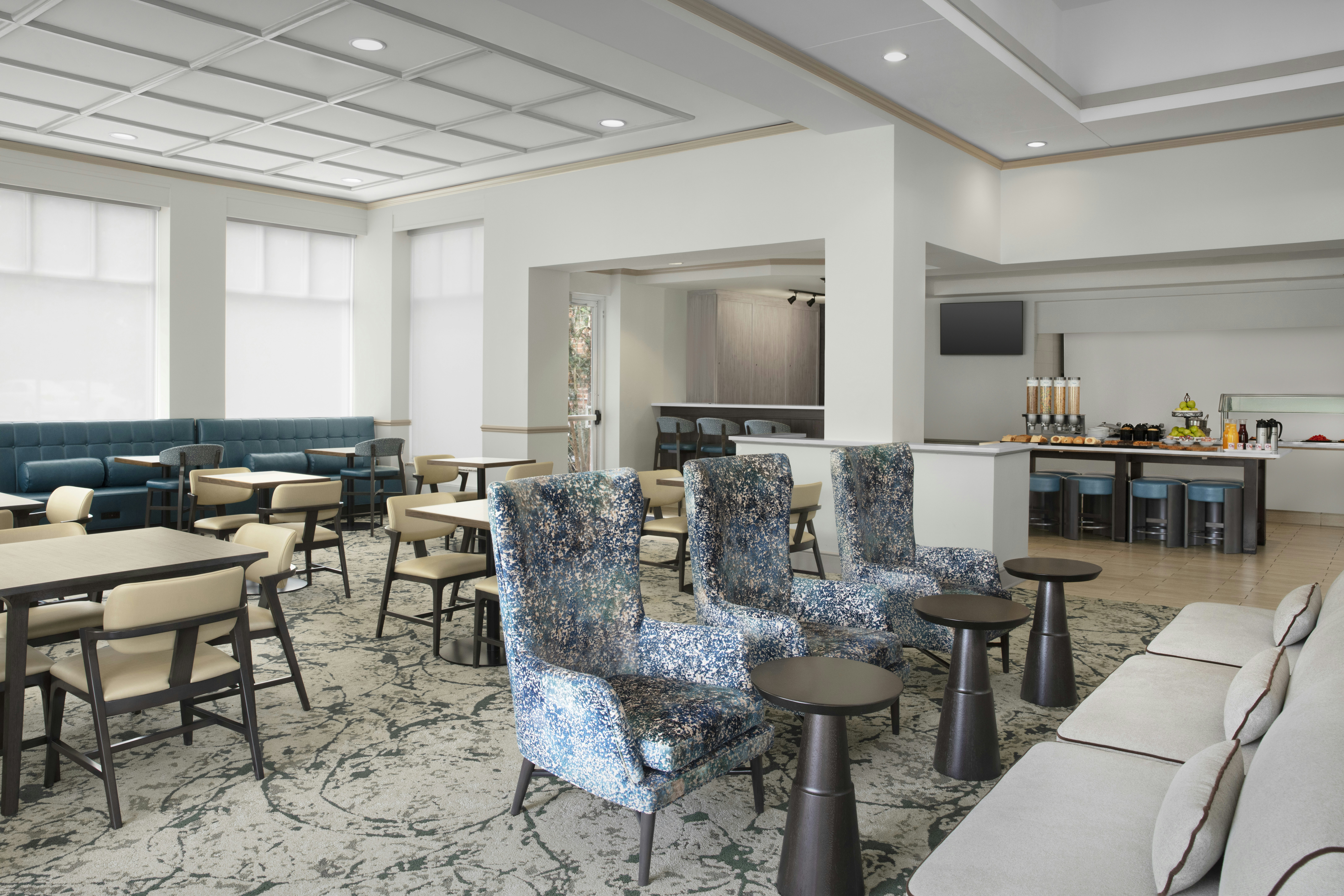 Hilton Garden Inn Hoffman Estates 36/52