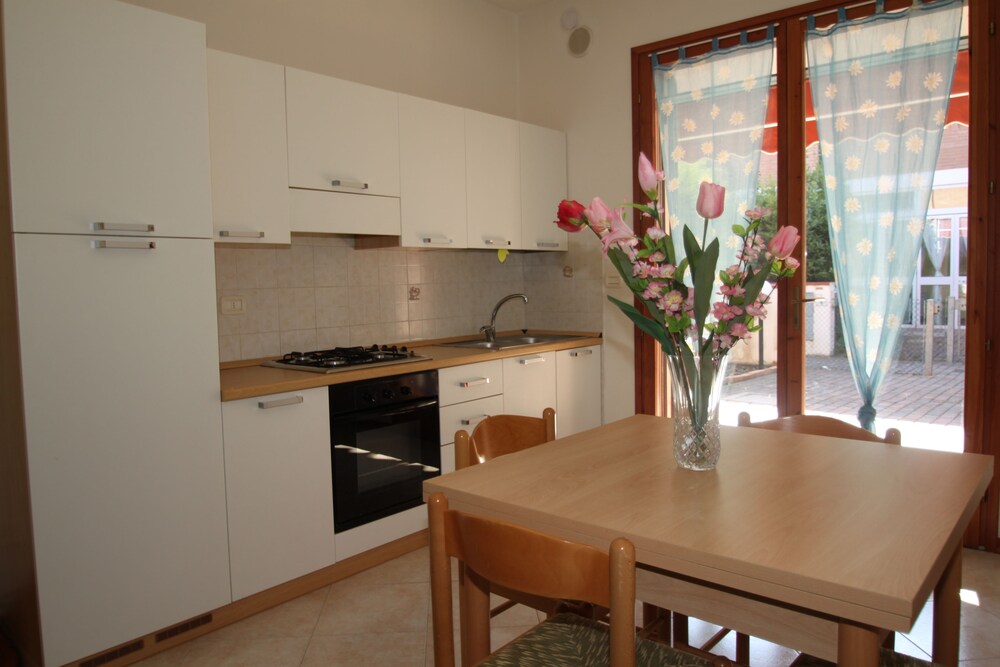 Begonia Villas 23/38