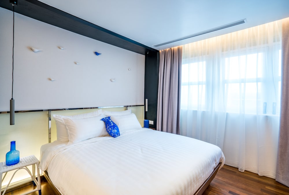 Tien Hotel 12/50