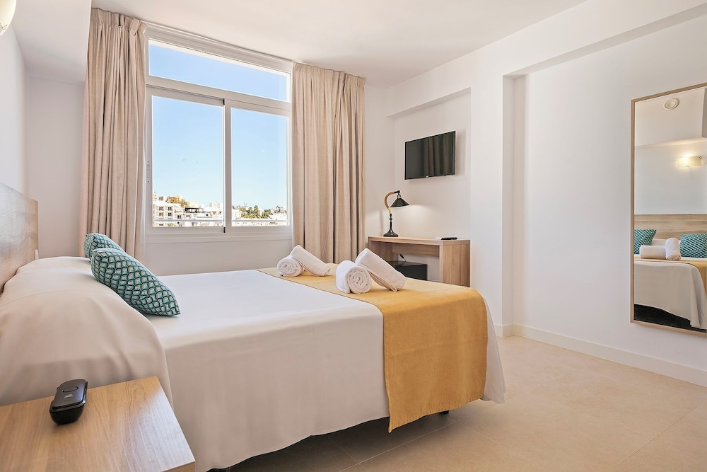 Suncoast Ibiza Hotel - Adults Only 22/77