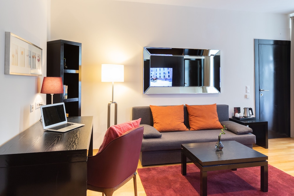 The Levante Rathaus Apartments. 42/60