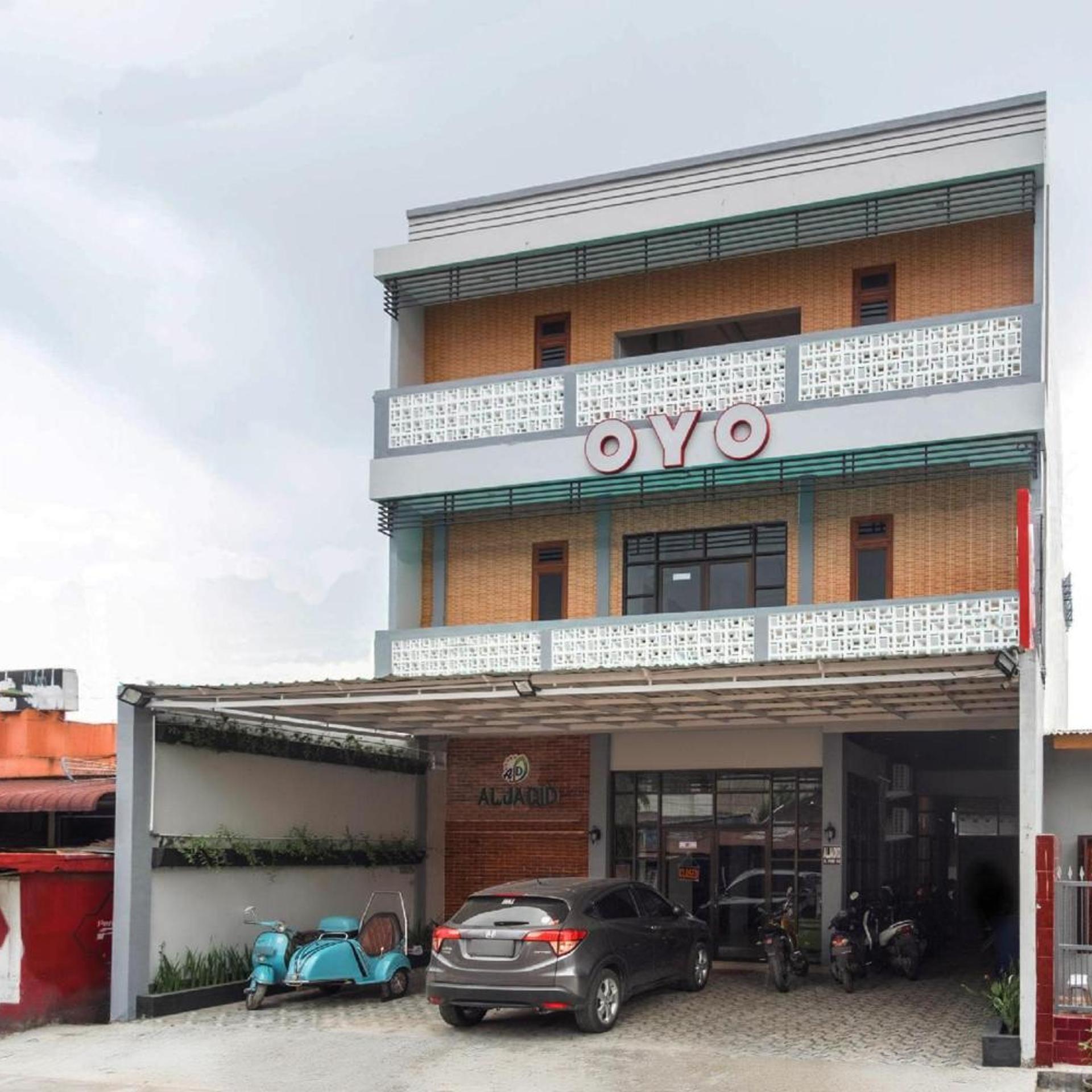 Hotel O Aljadid Near Masjid Raya Al Mashun Sm Raja Medan in MEDAN