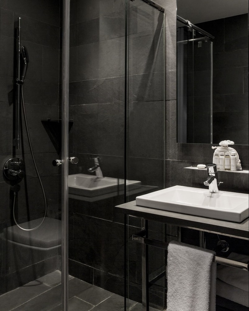 Suites Avenue 45/46