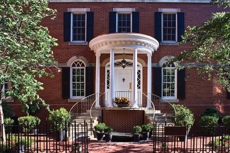 Morrison House Old Town Alexandria, Autograph Collection 2/48