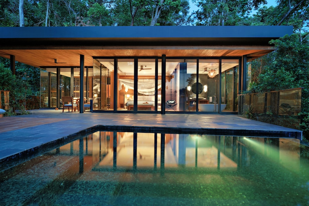 Six Senses Krabey Island 10/53