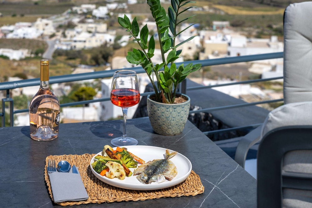 Venus Sunrise Suites and Villas 48/64