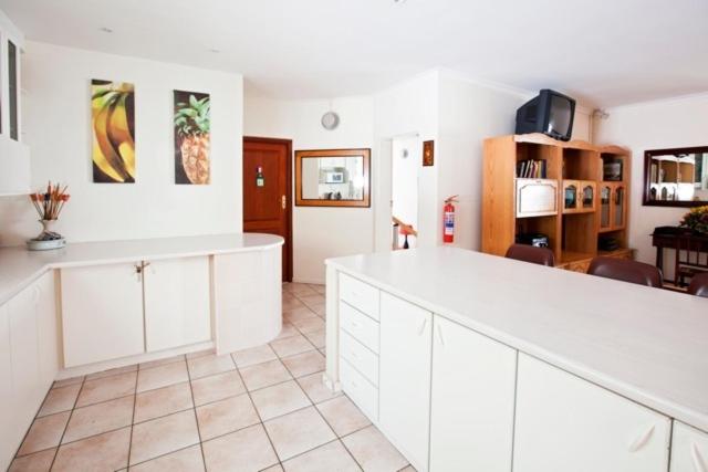 Annette Guesthouse 2/23