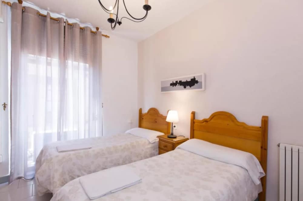 ROOM, DOUBLE BED, PRIVATE BATHROOM
