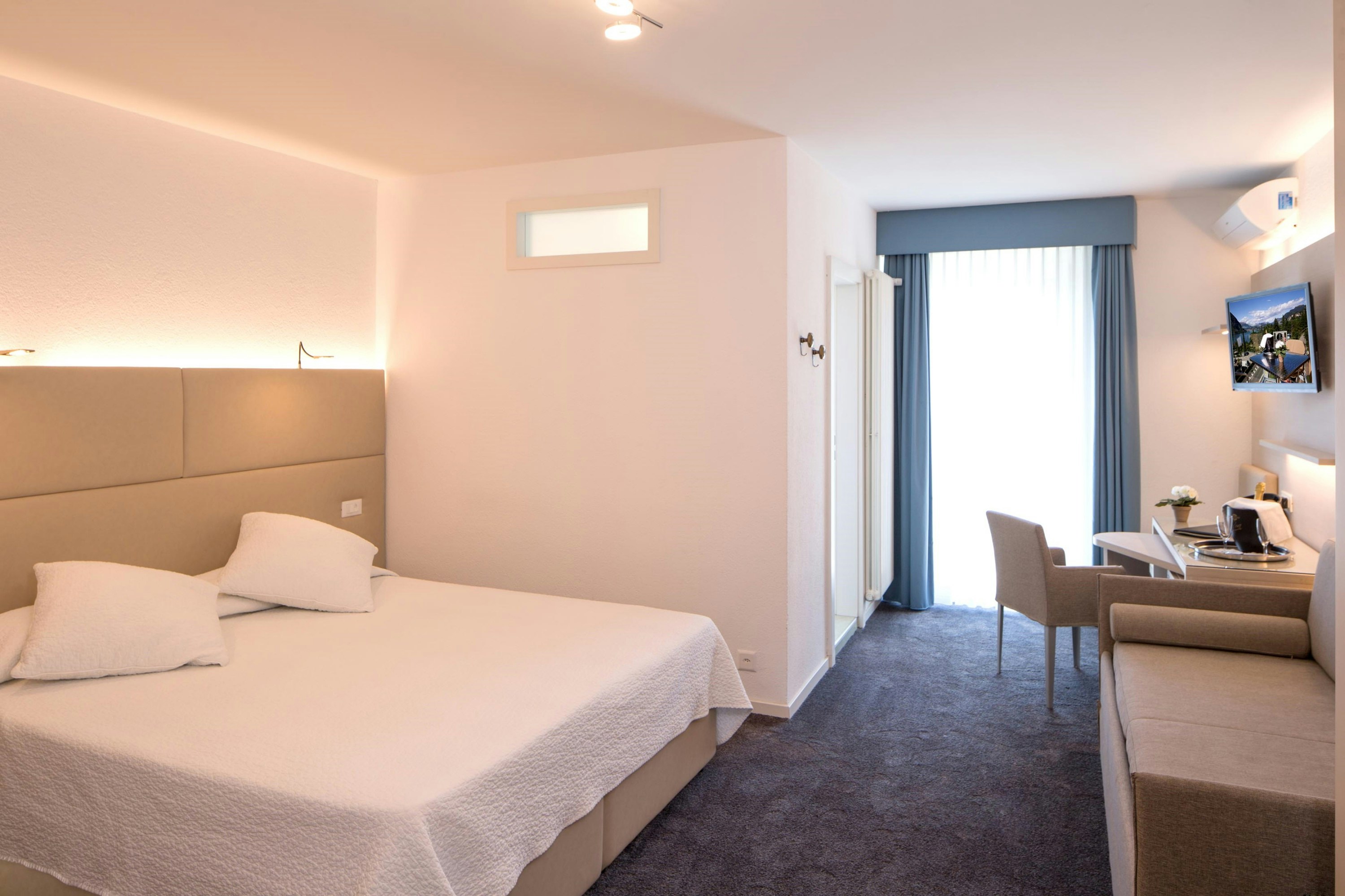 Hotel Campione 13/74