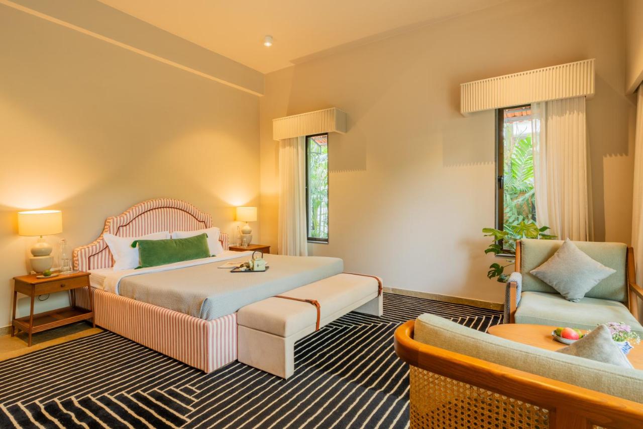 ELIVAAS Amado Villa Shai 4 BHK with Pvt Pool,Gazebo and Ent Lounge 24/60