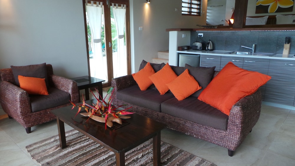 Cocomo Resort 27/50