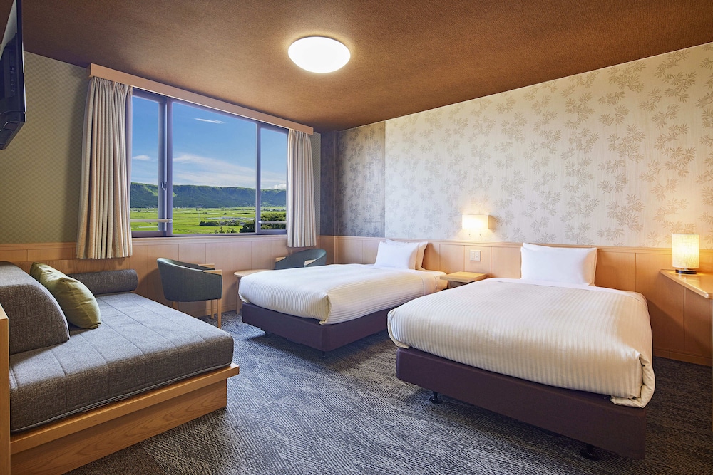 Deluxe, 2 Double Beds, with View, Bathtub, North Wing