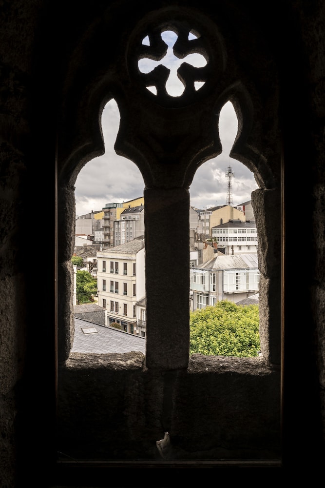Parador De Vilalba 3/50
