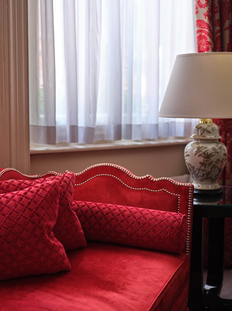 The Apartments by The Sloane Club photo3