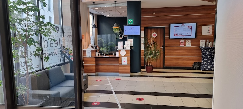 Lobby at Appart City Confort Le Mans Center, LE MANS