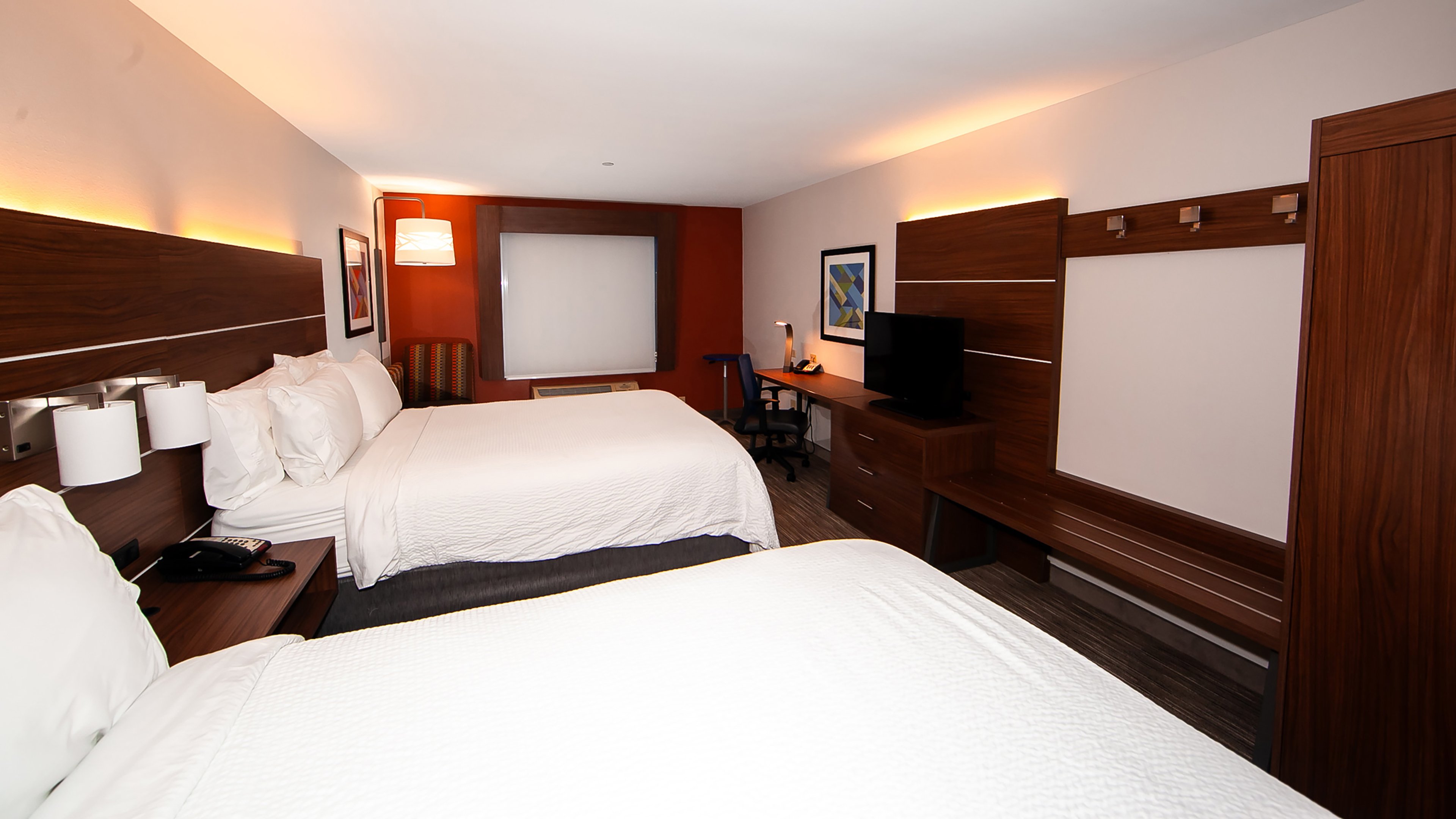Holiday Inn Express Hotel And Suites Chicago South Lansing 24/71