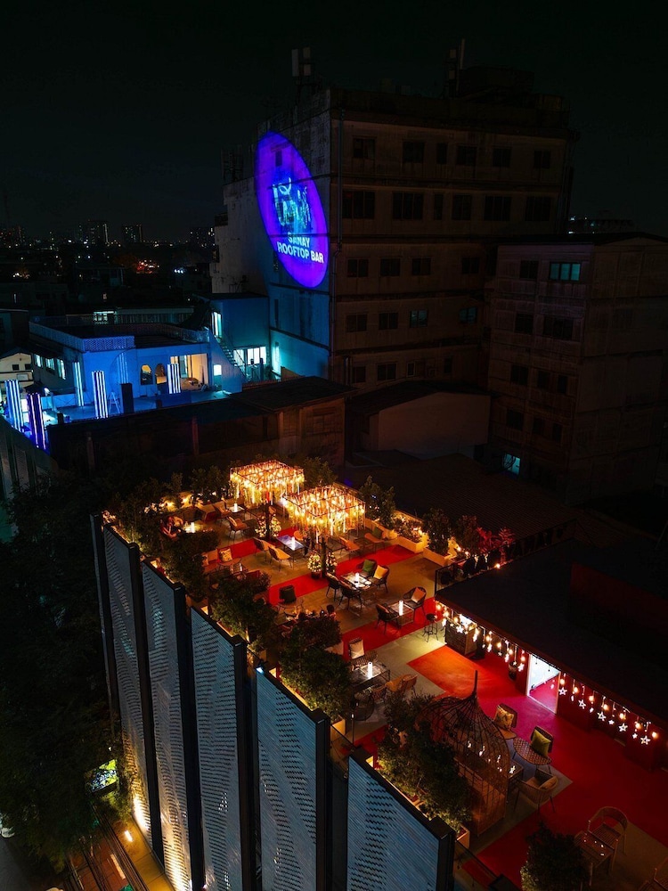 The Gravitique Hotel Khaosan in BANGKOK