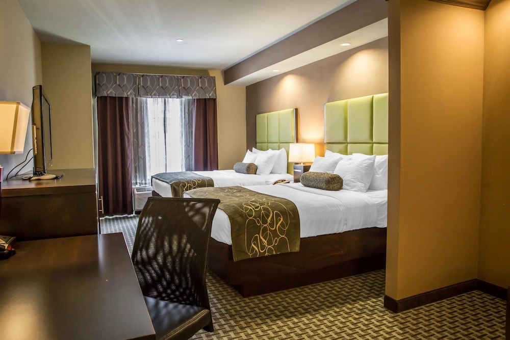 Comfort Suites New Bern near Cherry Point 19/65