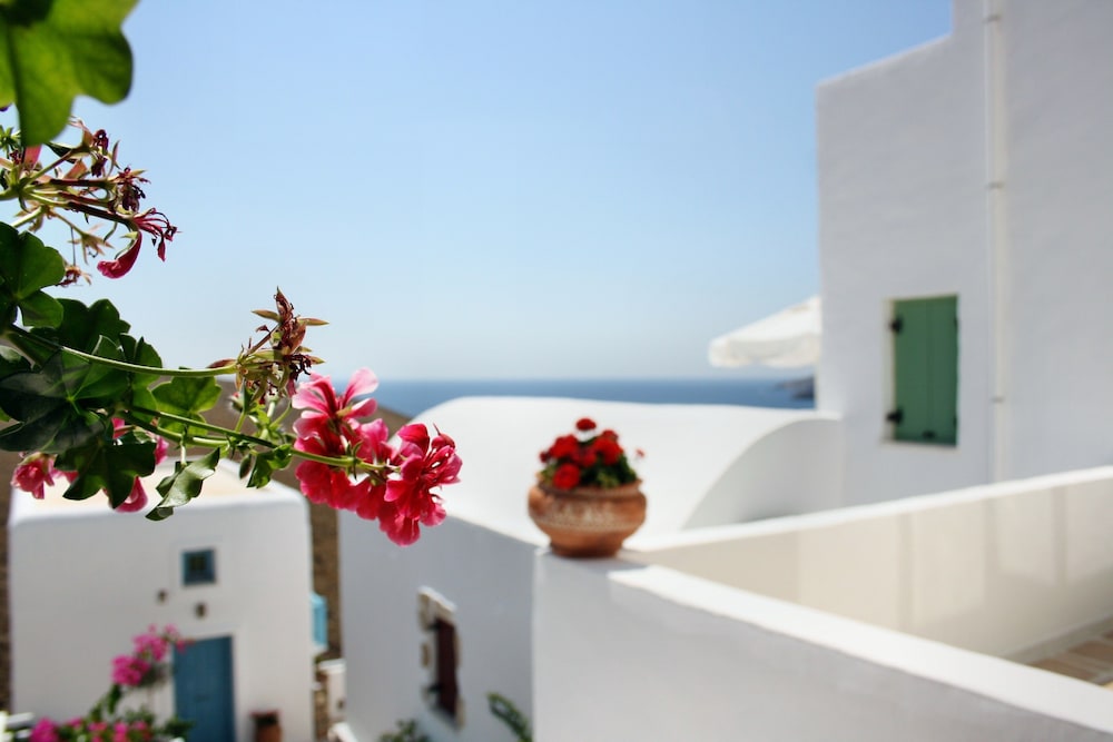 Tholaria Boutique Hotel 5/50