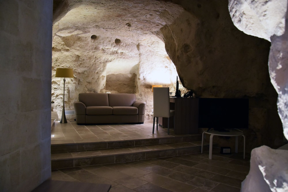 Cinque Elementi Sassi Matera 47/50