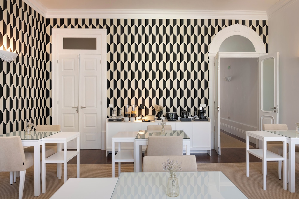 CHARMING HOUSE MARQUES 2 - CEDOFEITA 58/73
