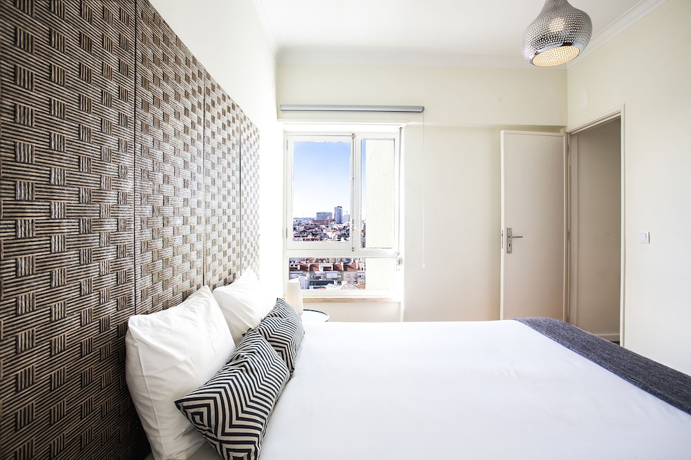 WHome Anjos Premium Apartment 8 7/50