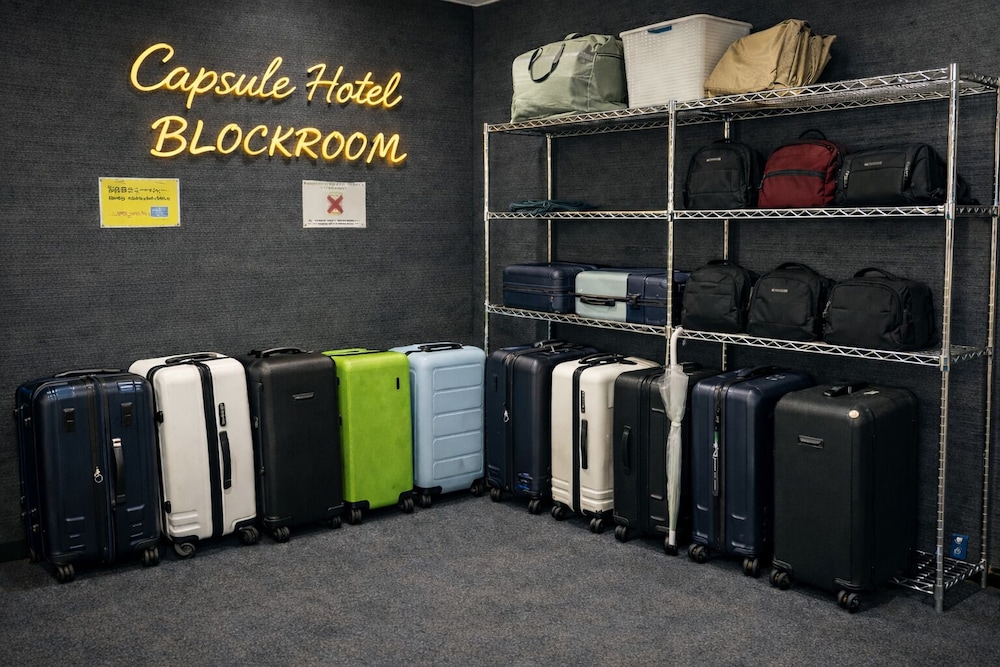 Capsule Hotel Block Room 27/49