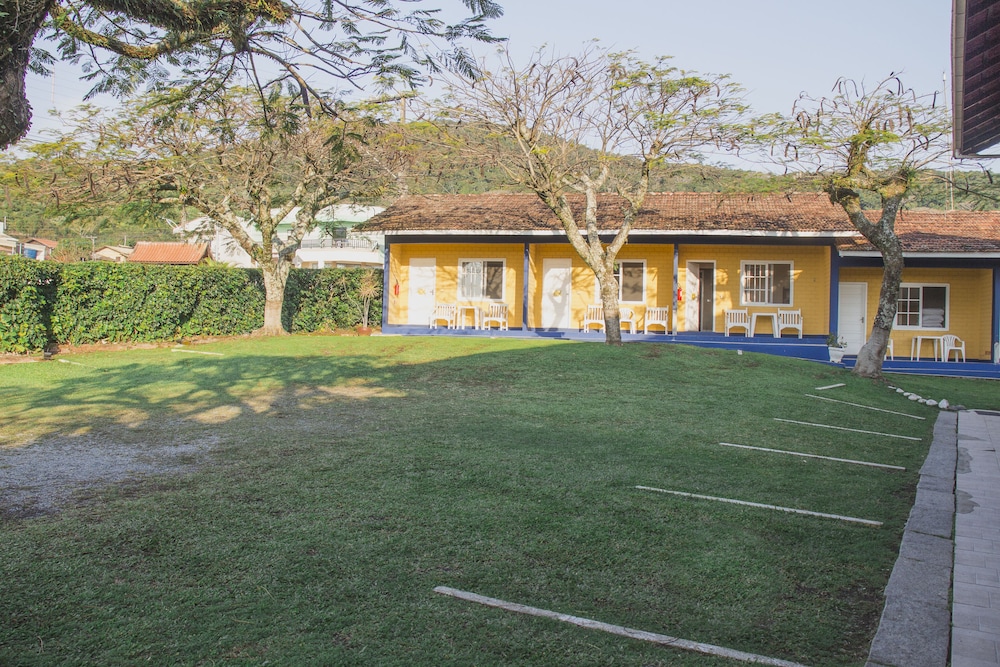 Hotel Balneario Itapocoroi 56/63
