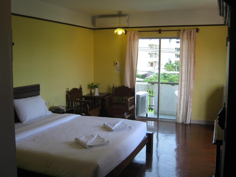 Baan Talay 26/48