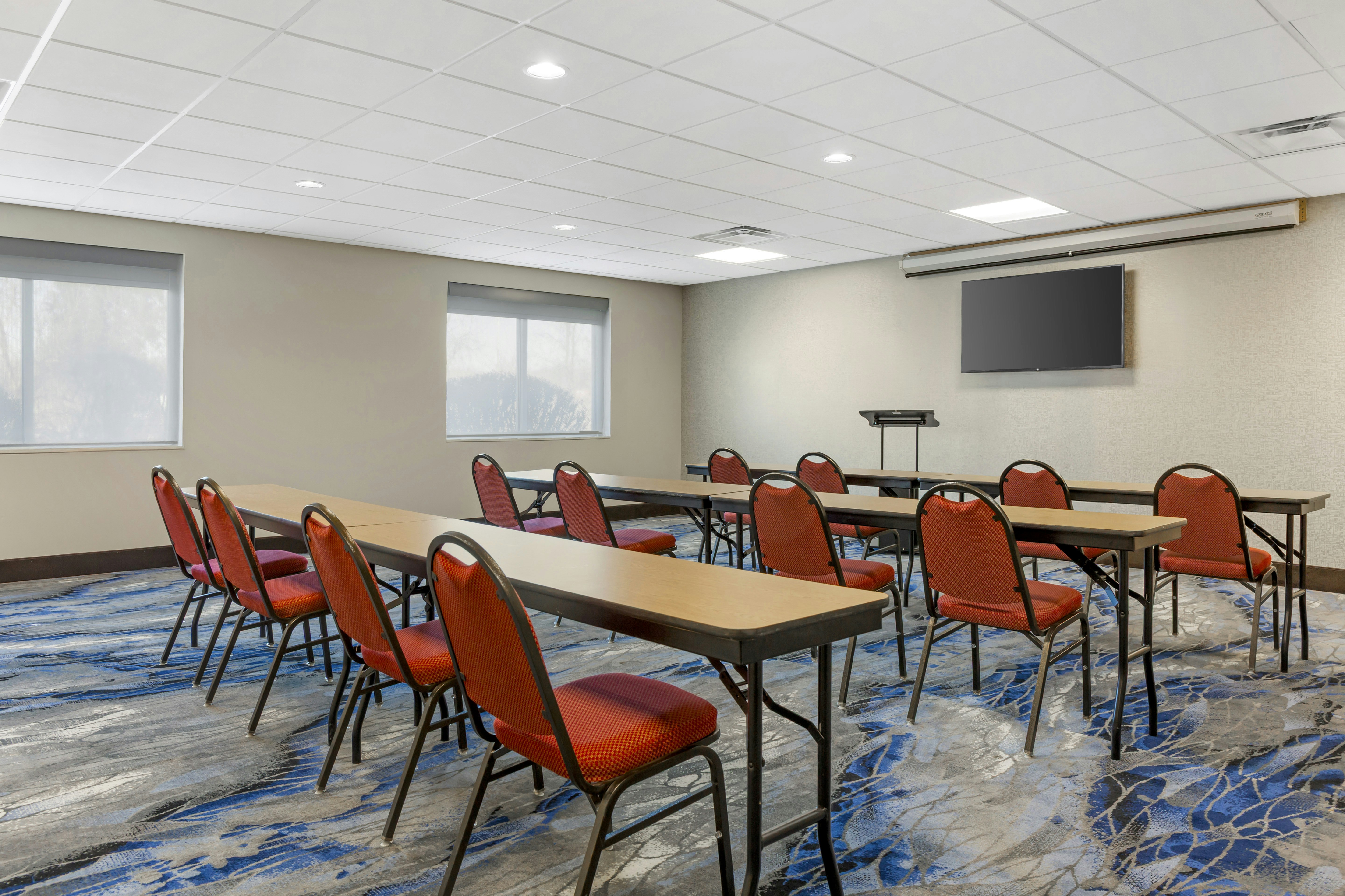 Holiday Inn Express & Suites Louisville South-Hillview, an IHG Hotel 51/55