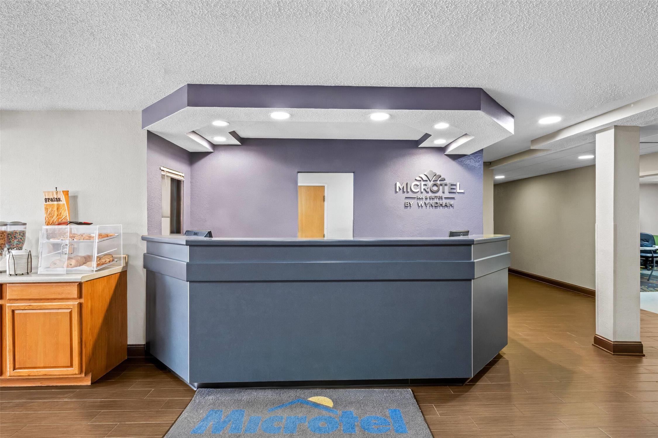 Microtel Inn & Suites by Wyndham Statesville 8/43