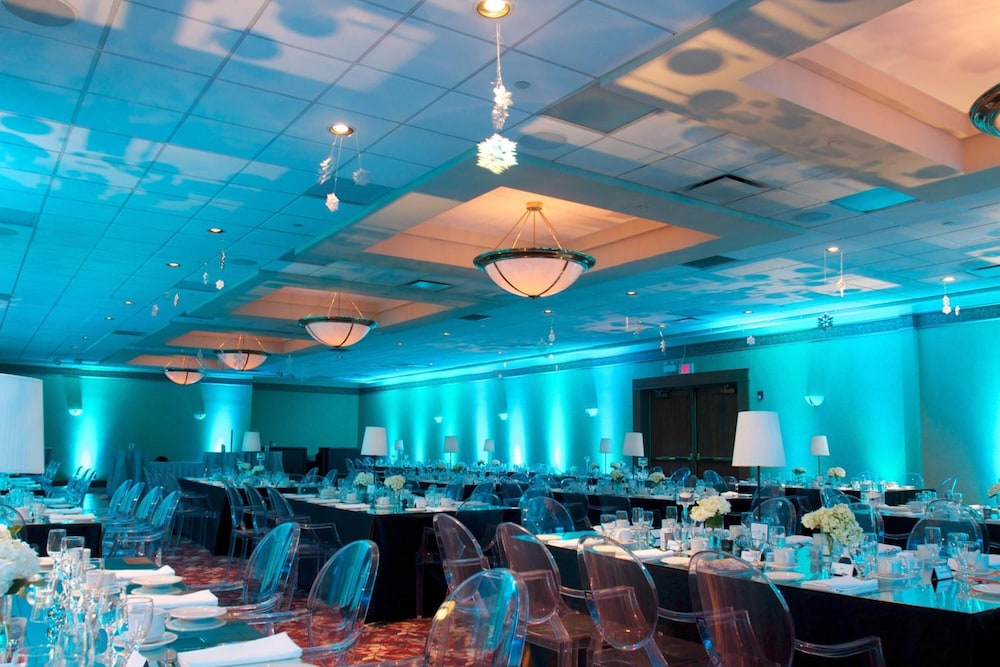 The Glenmore Inn & Convention Centre 55/60