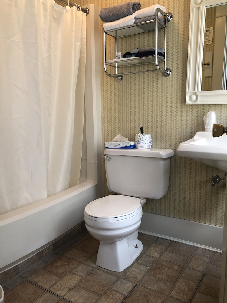 Hotel Coolidge 46/50