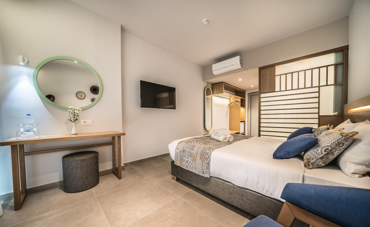 Adele Beach Hotel 27/71