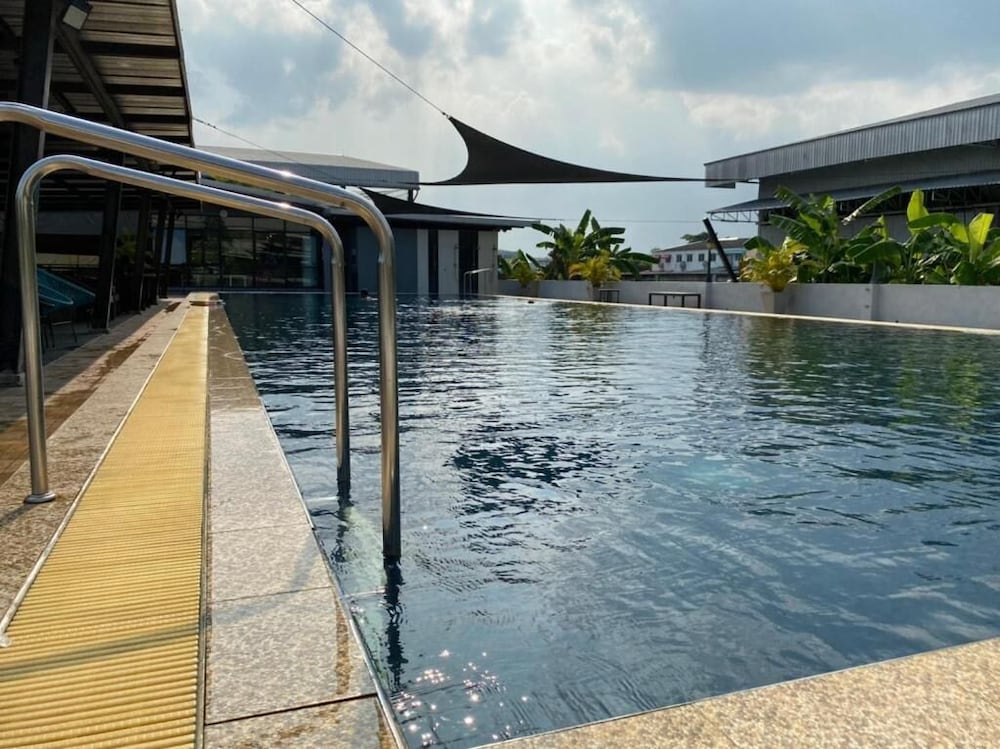 Kiatnakhon Hotel 32/40