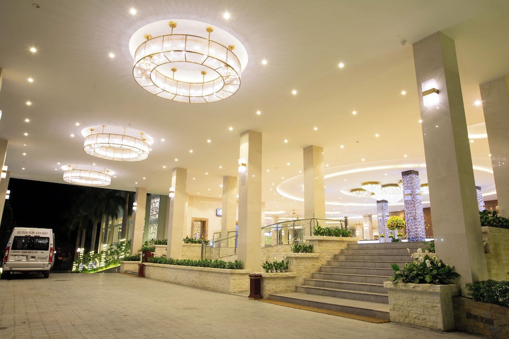 Diamond Bay Condotel Resort Nha Trang 66/77