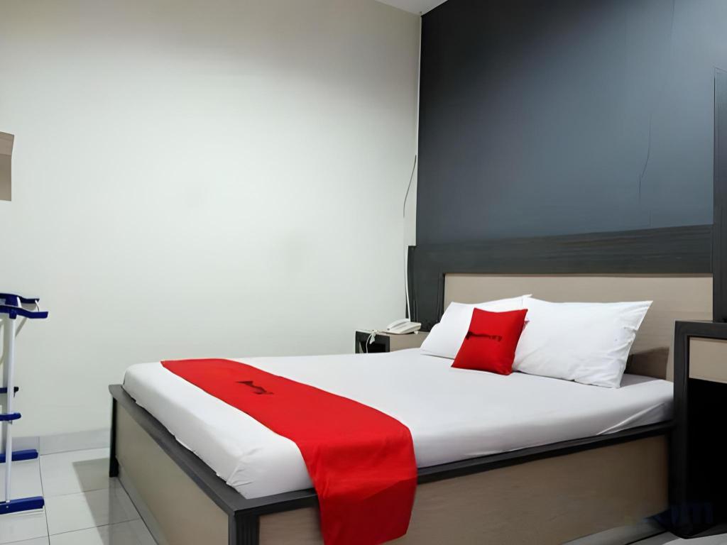 RedDoorz near Moro Mall Purwokerto 31/43