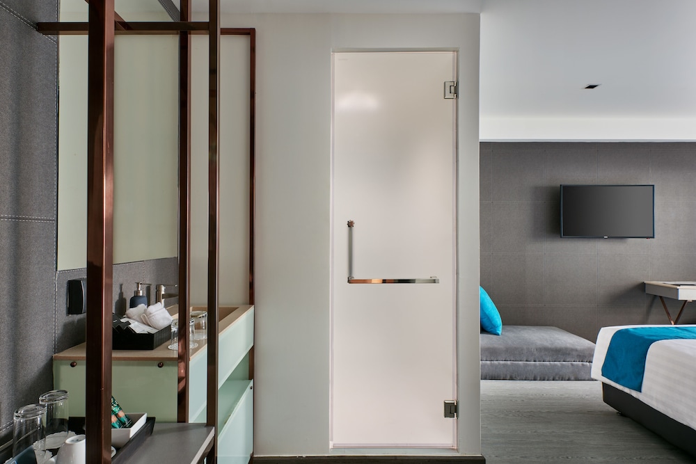 Sora Hotels Silom 15/68