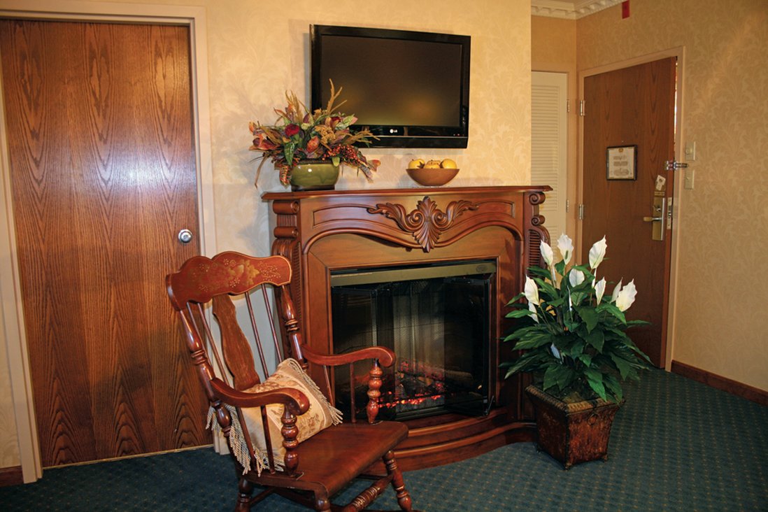 Fulton Steamboat Inn 50/79