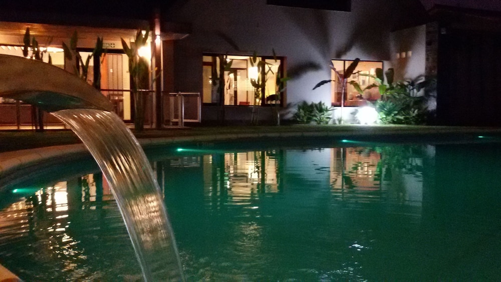 Howard Johnson by Wyndham Yerba Buena 18/34